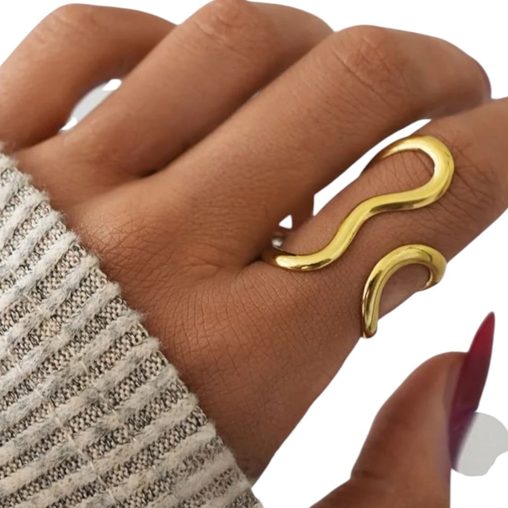 ANILLO GEOMÉTRICO DORADO